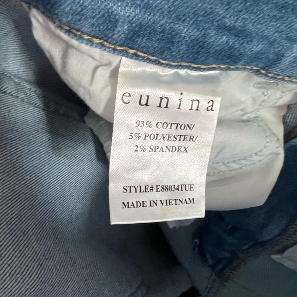 Eunina Rocky High Rise Boyfriend Jean painter pant - Picture 9 of 11